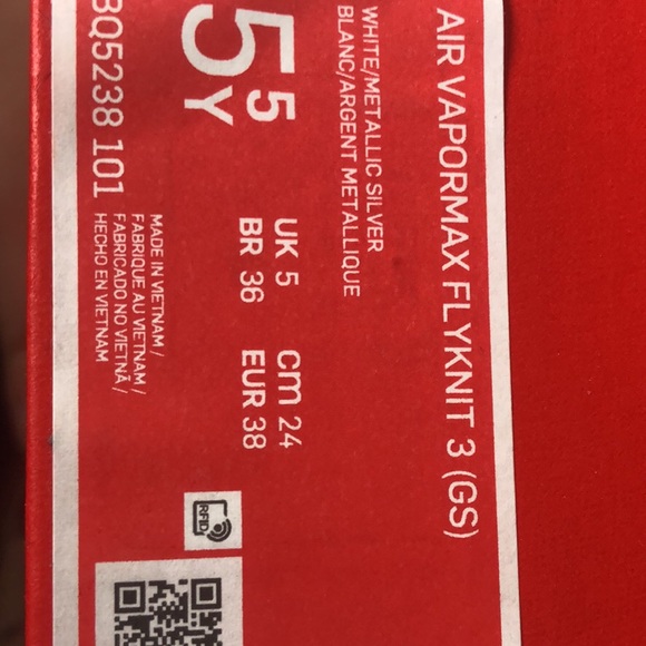 Air vapormax flyknit grade school